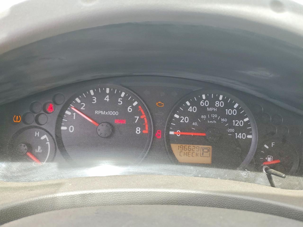 Nissan Frontier S