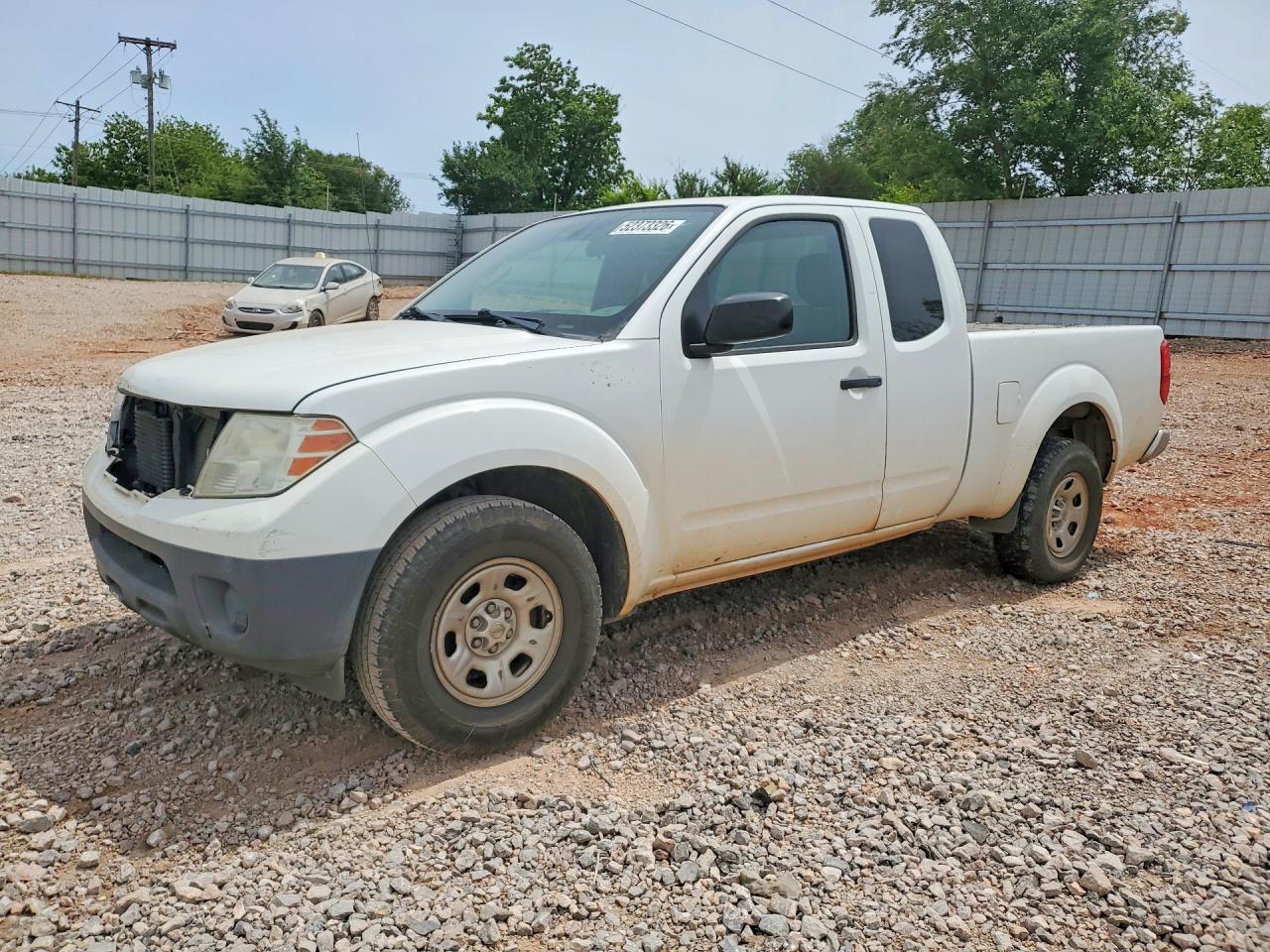 Nissan Frontier S
