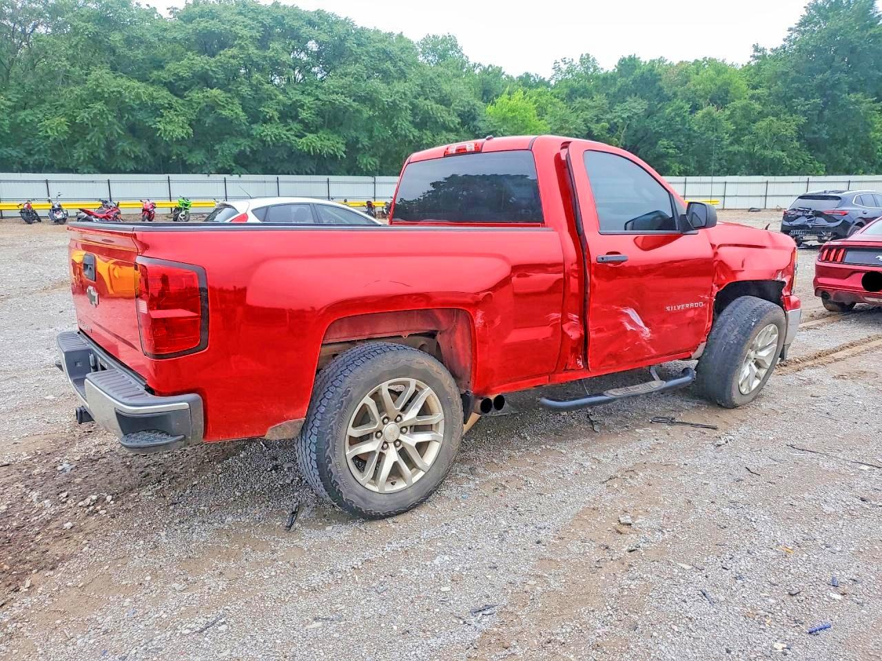 Chevrolet Silverado C1500