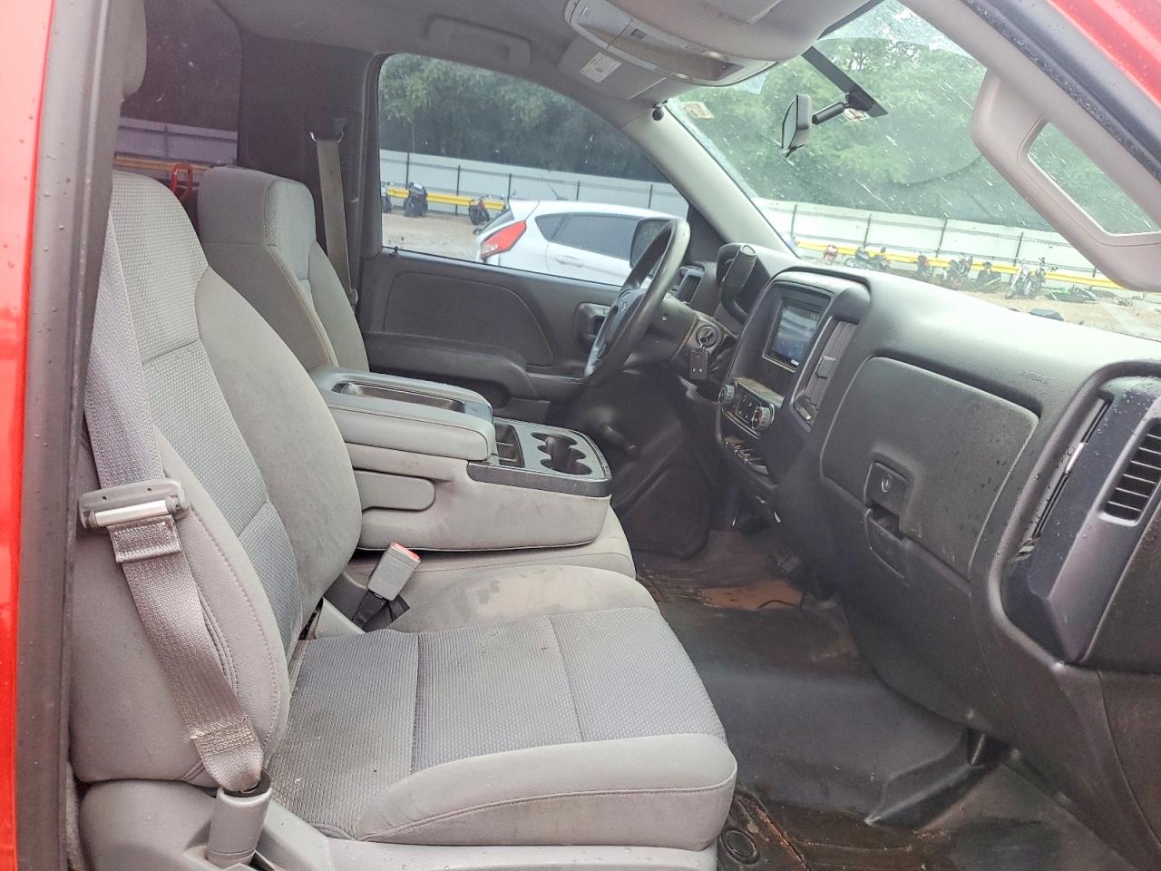 Chevrolet Silverado C1500