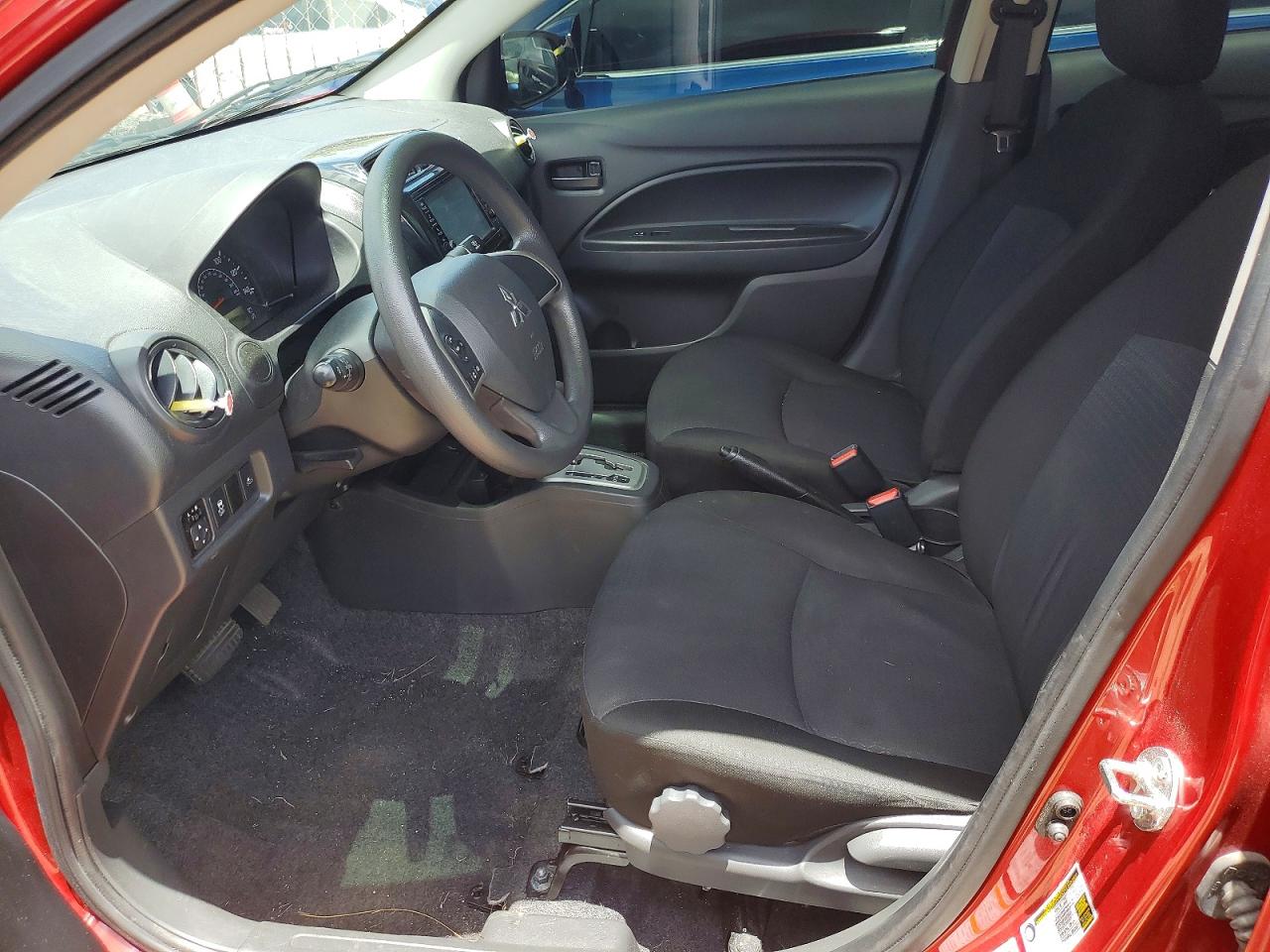 Mitsubishi Mirage G4 Es