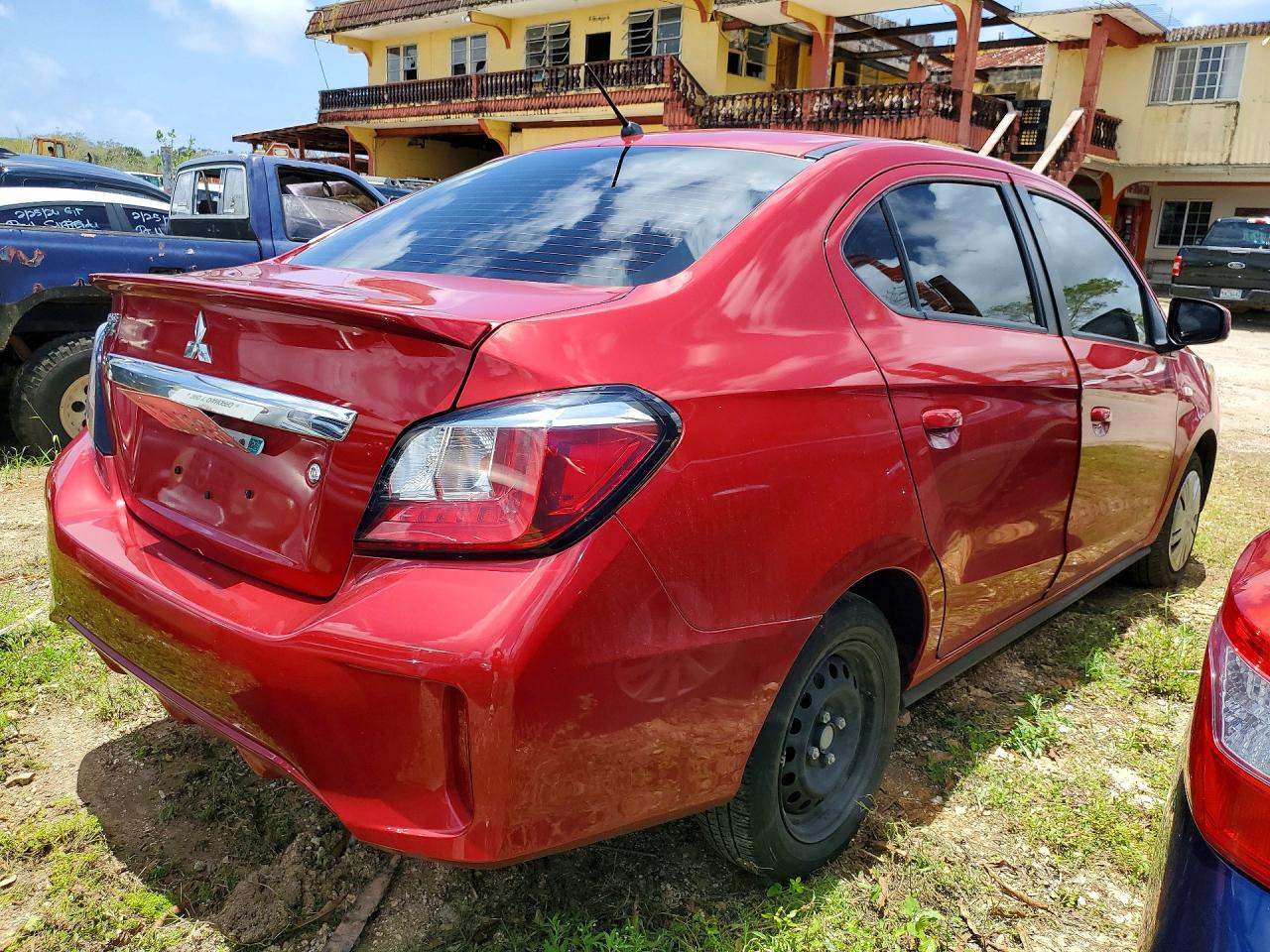 Mitsubishi Mirage G4 Es