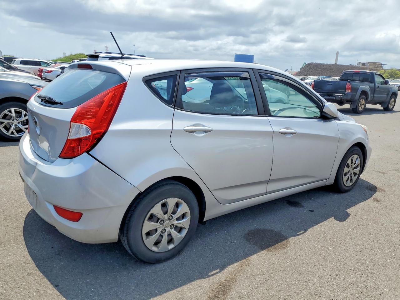 Hyundai ACCENT Se