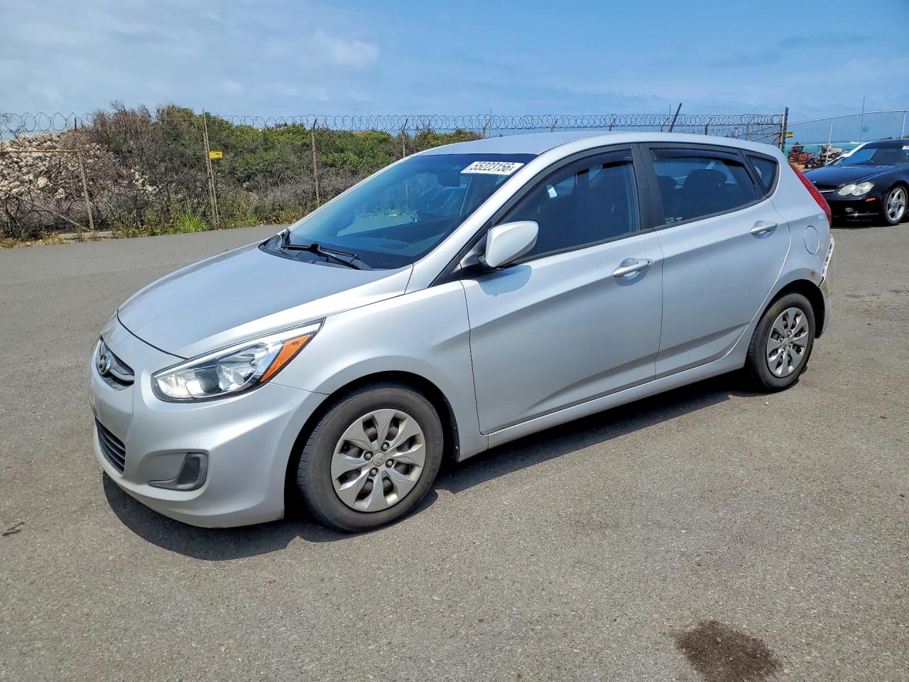 Salvage Hyundai ACCENT Image