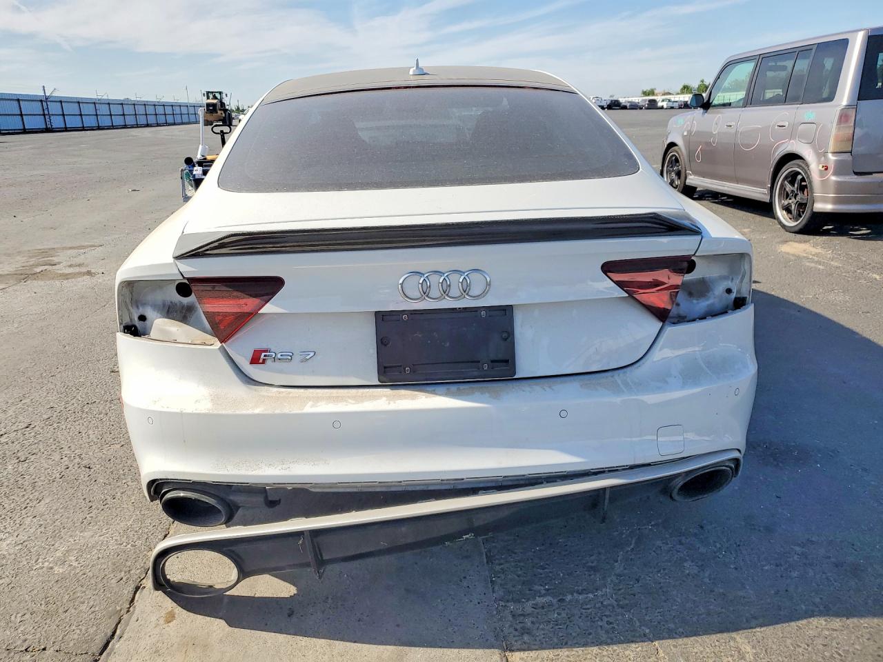 Audi S7