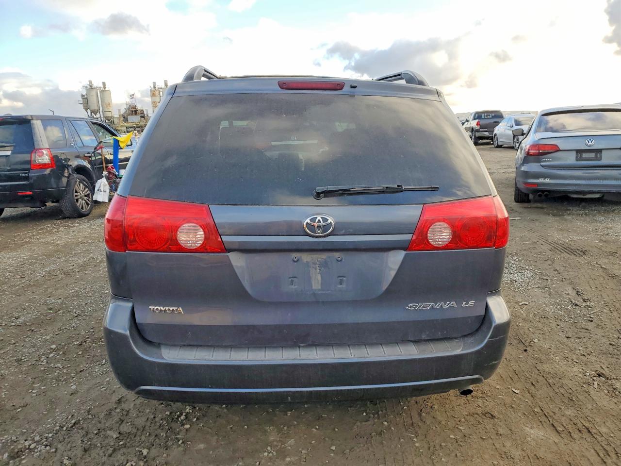 Toyota Sienna Ce