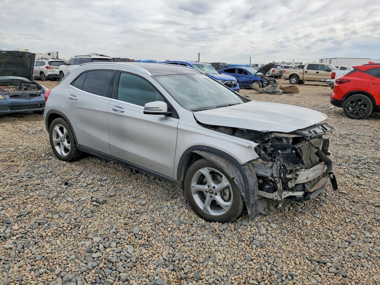 Mercedes-Benz GLA 250 4matic