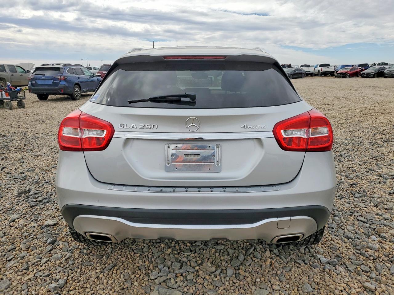 Mercedes-Benz GLA 250 4matic
