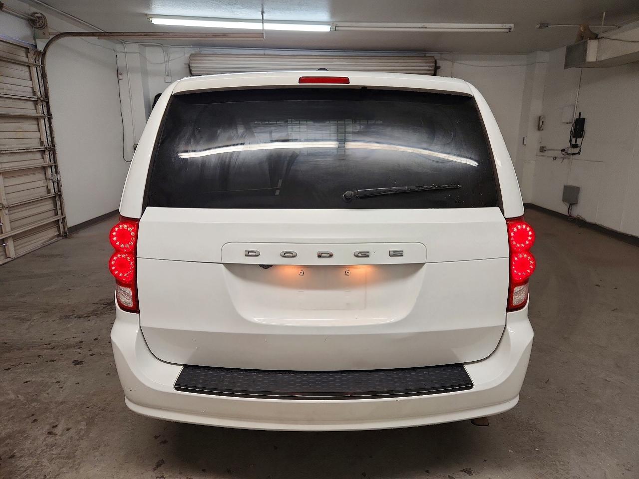 Dodge Caravan Se