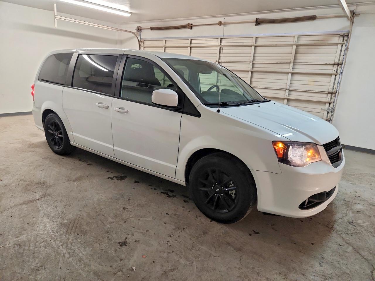 Dodge Caravan Se