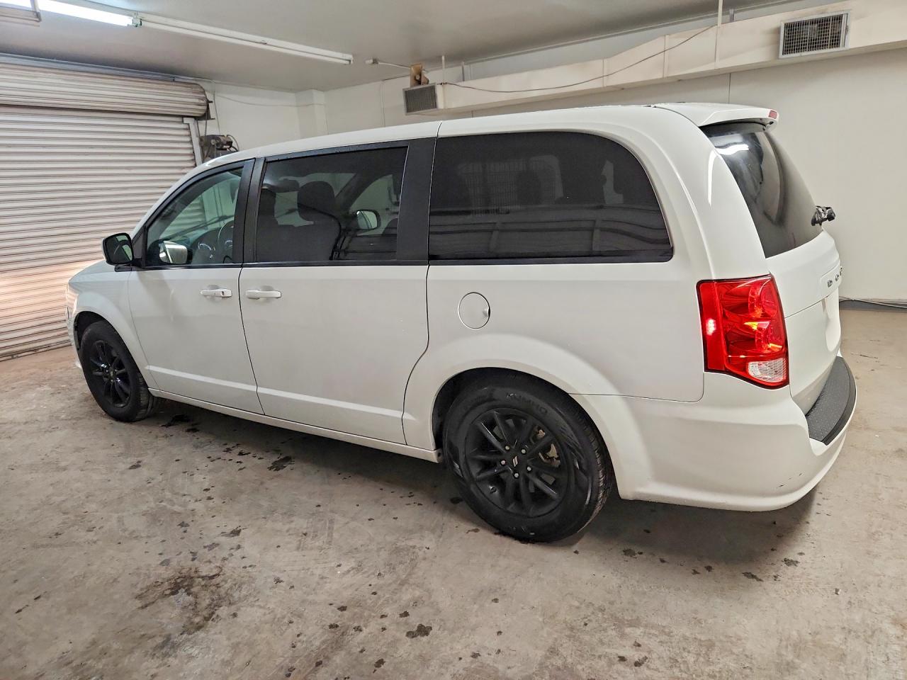 Dodge Caravan Se