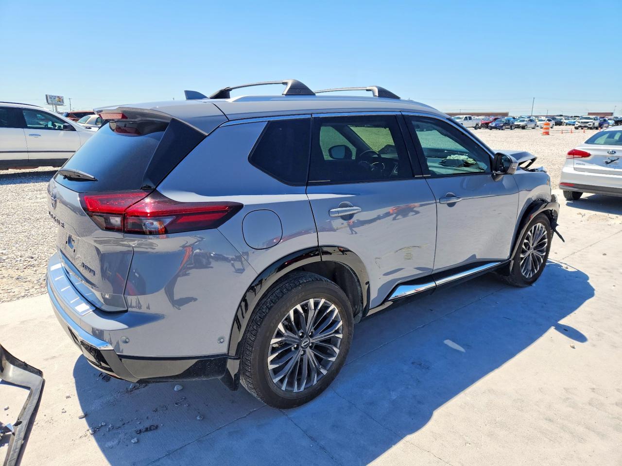 Nissan Rogue Platinum