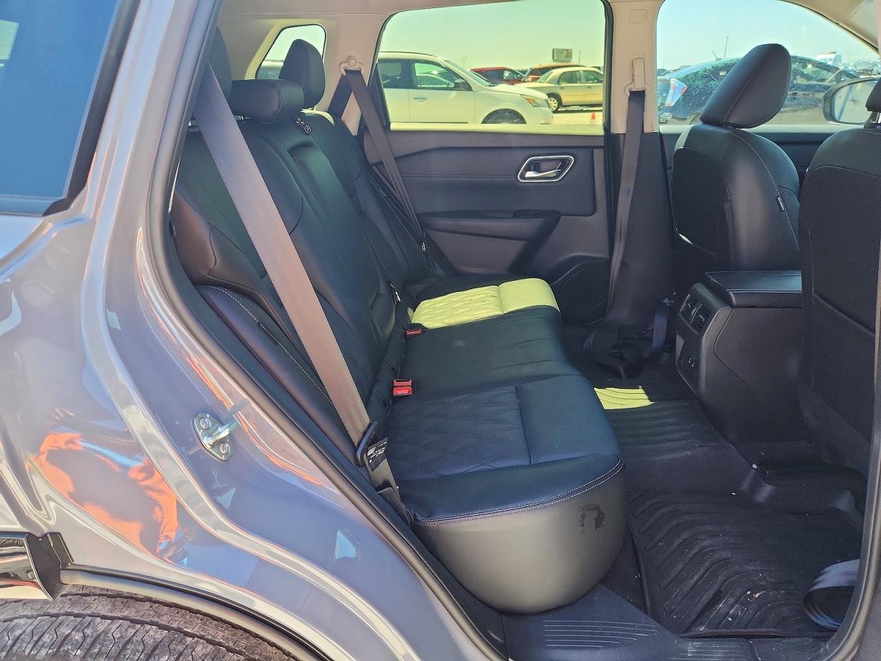 Nissan Rogue Platinum