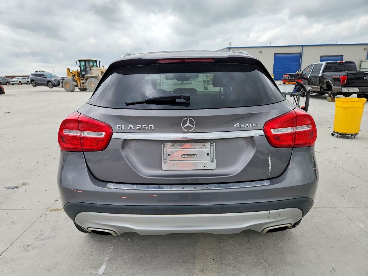 Mercedes-Benz GLA 250 4matic