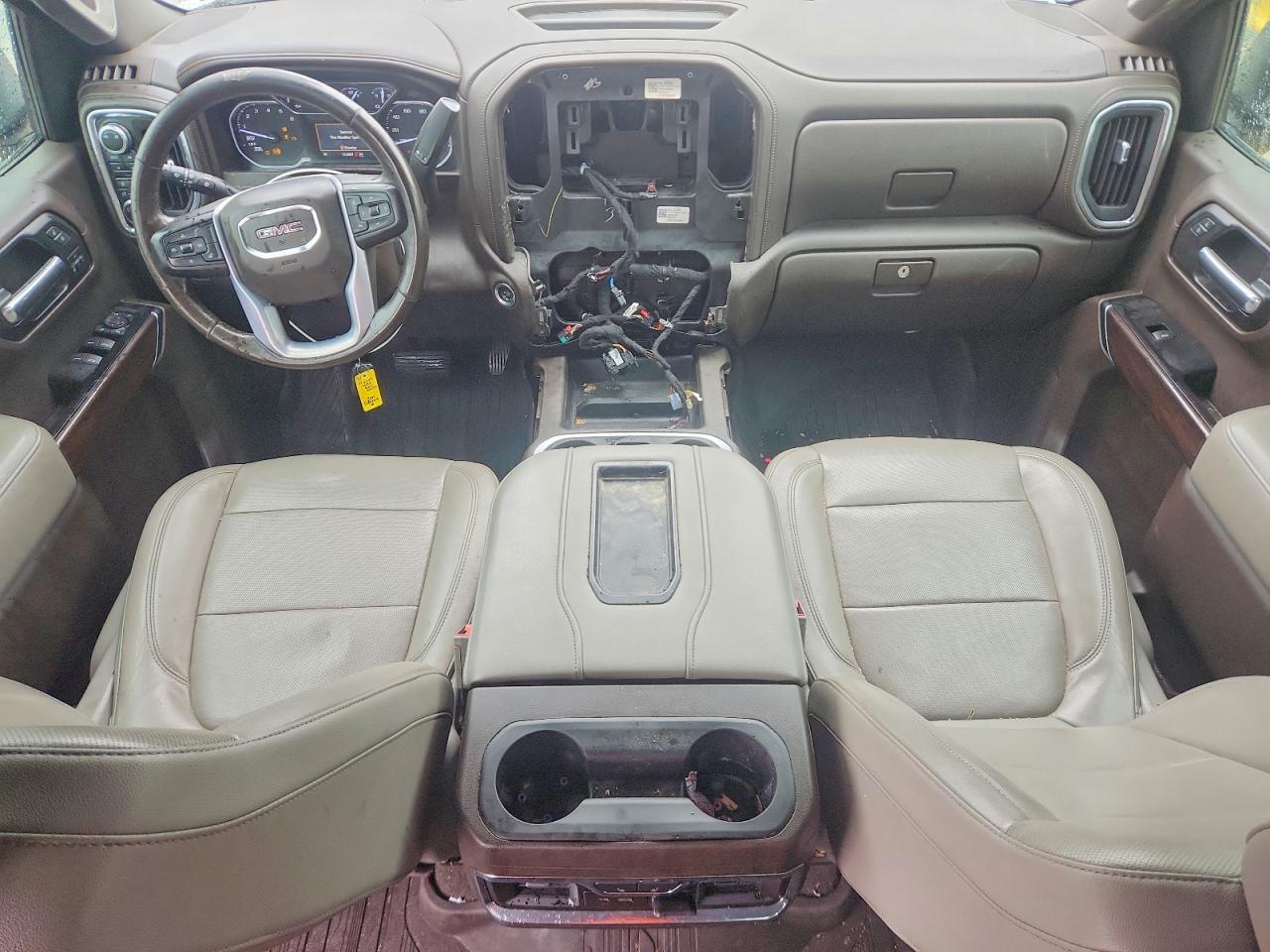 GMC Sierra