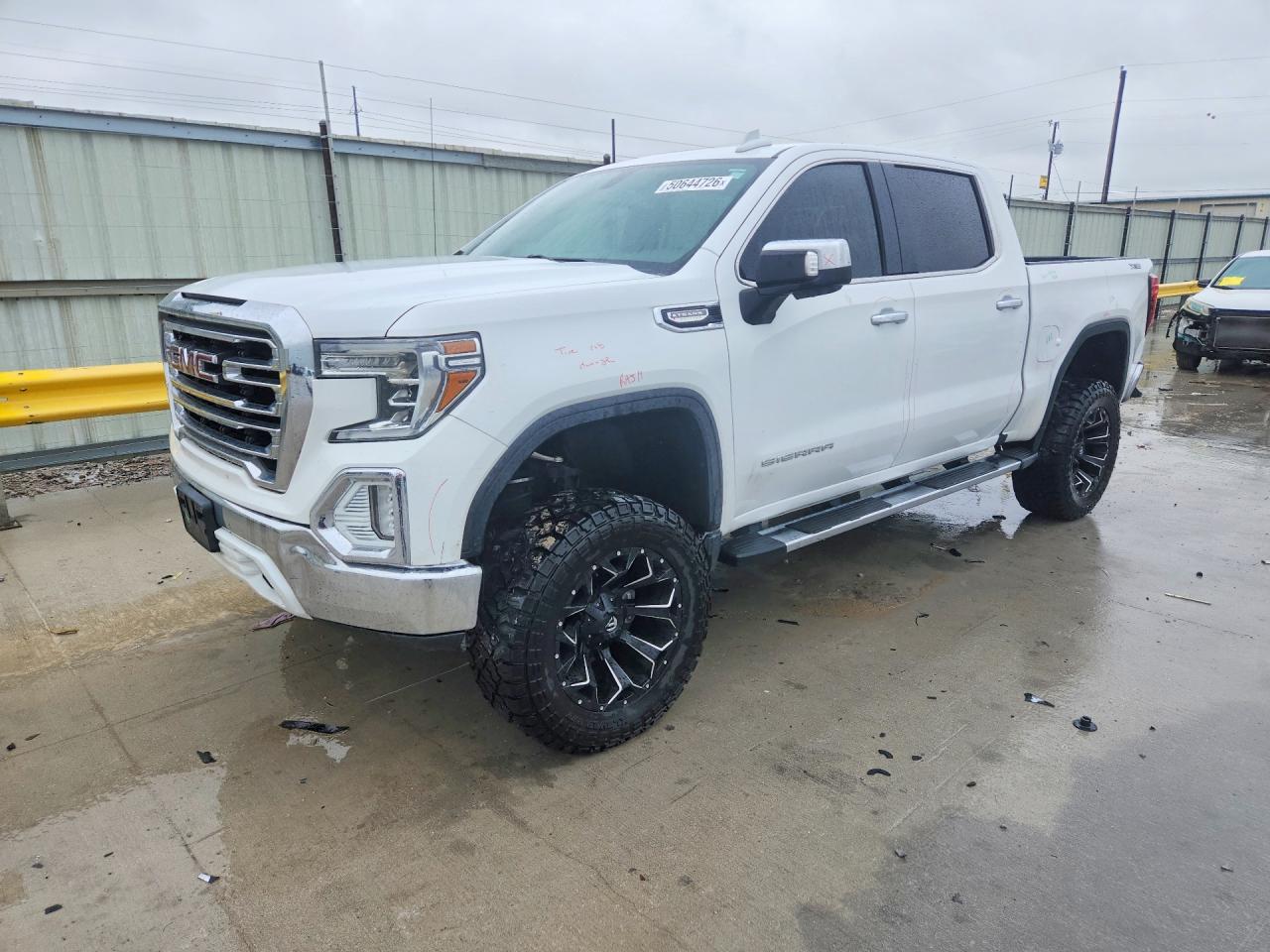 GMC Sierra