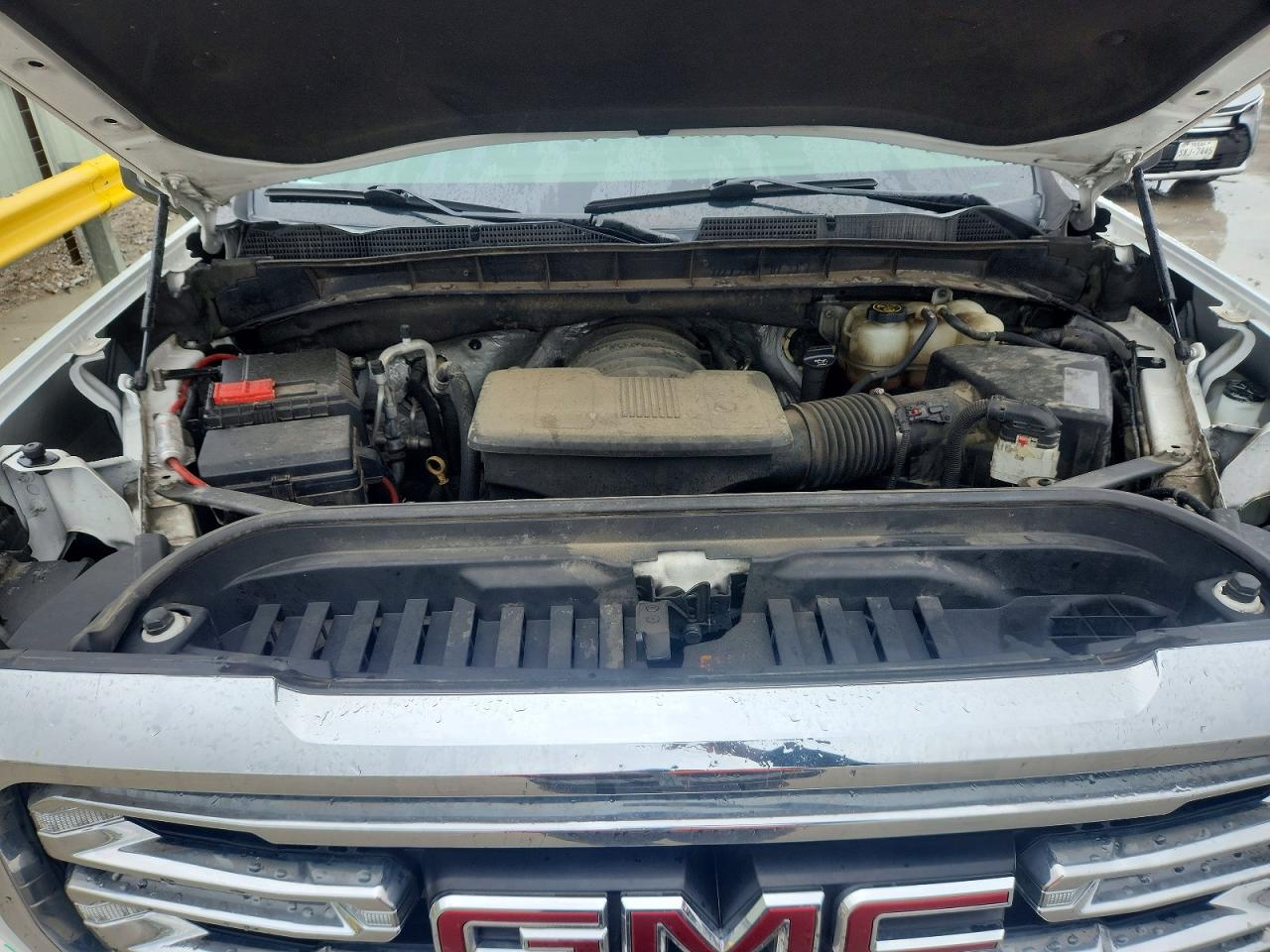 GMC Sierra