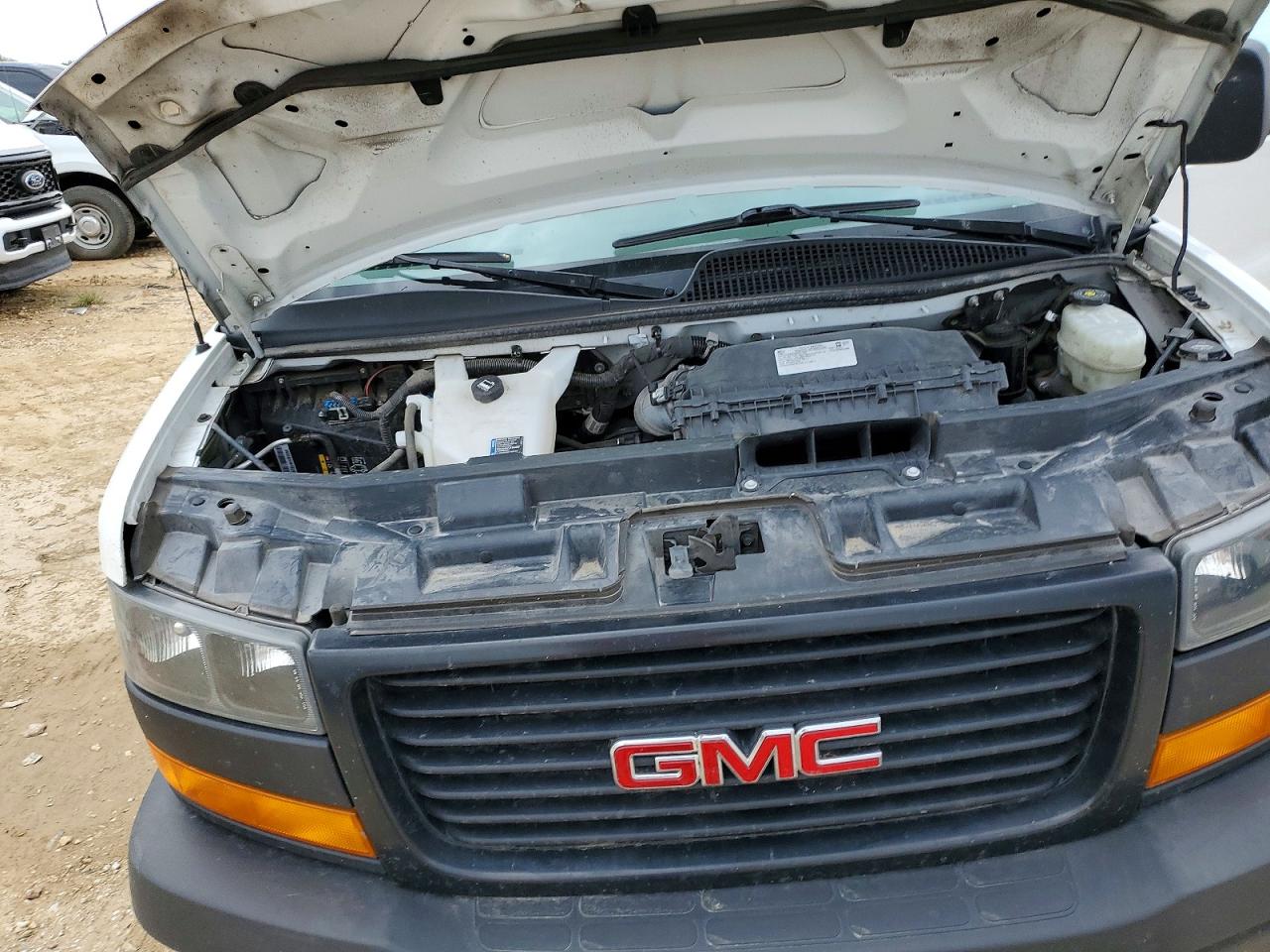 GMC Savana G2500