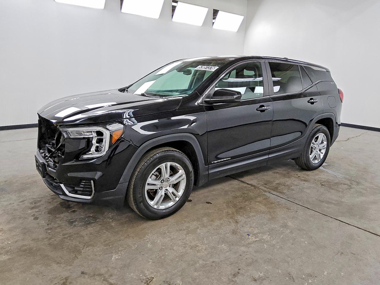 Salvage GMC Terrain Image