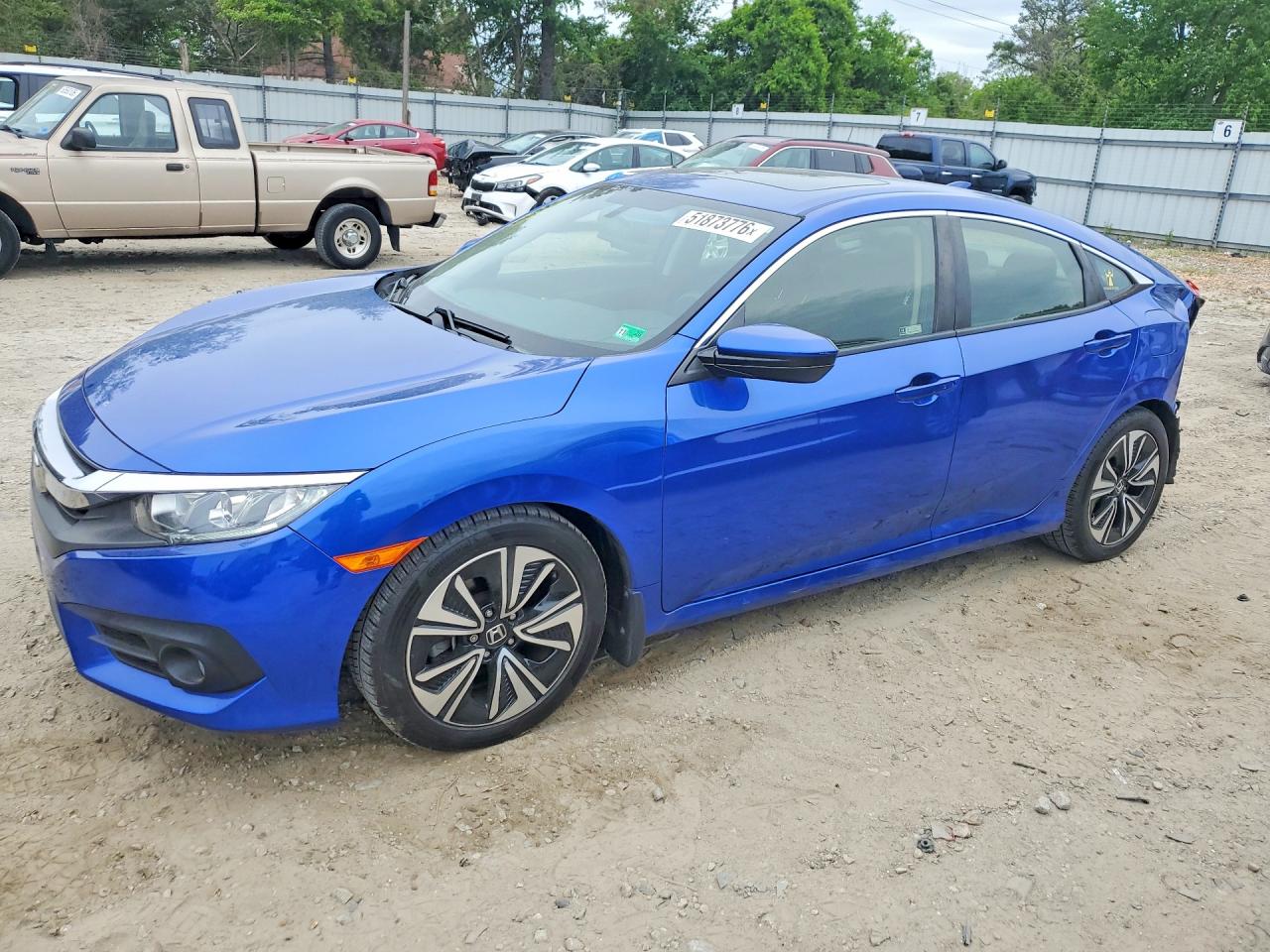 Salvage Honda Civic Image