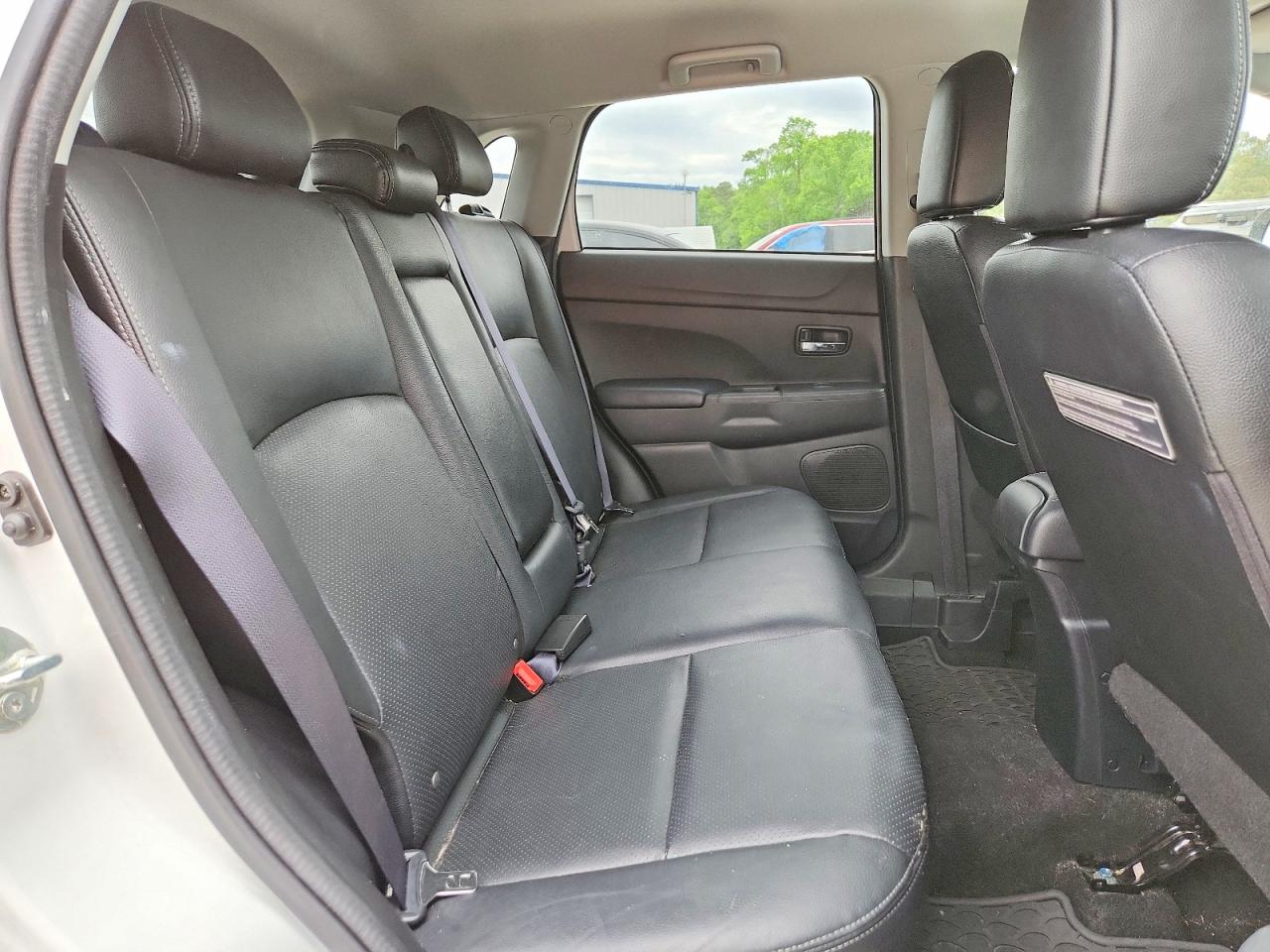 Mitsubishi Outlander Sel