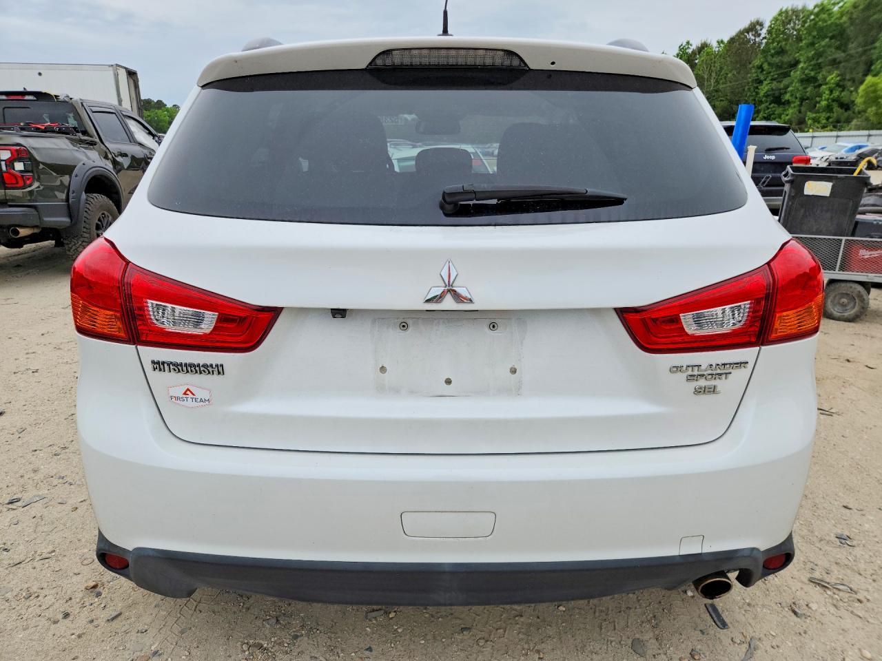 Mitsubishi Outlander Sel
