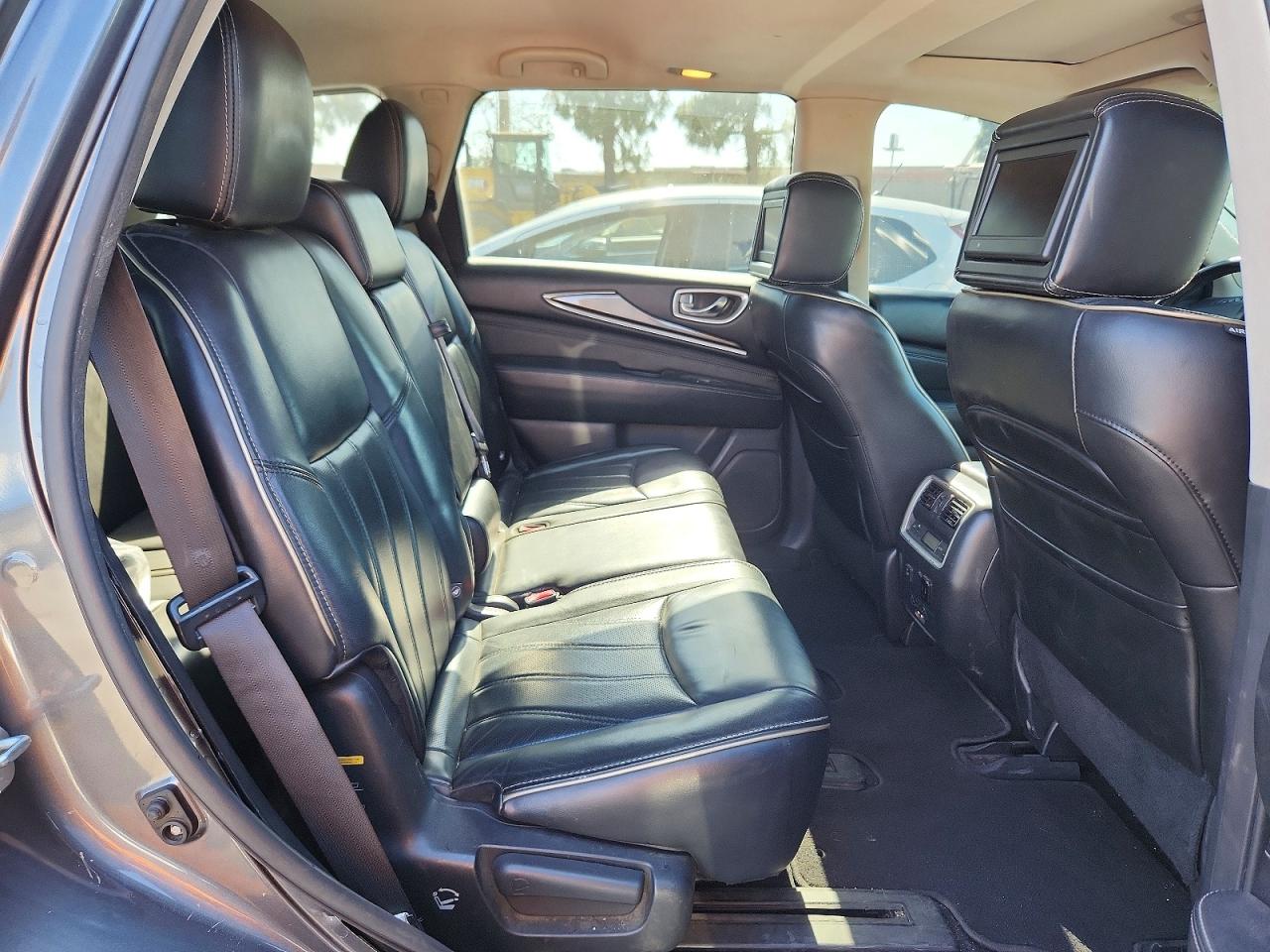 INFINITI Qx Base
