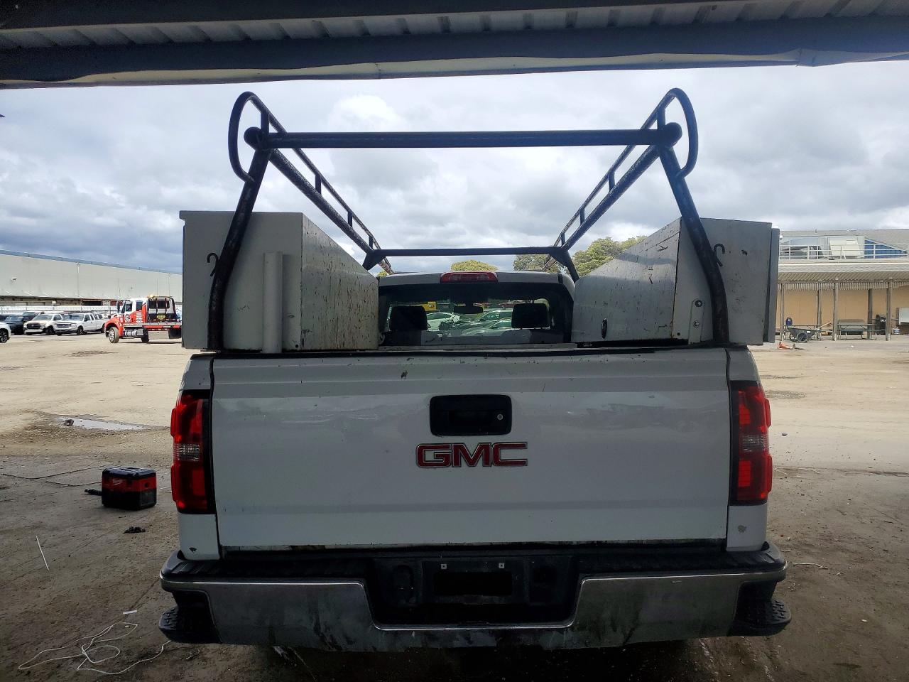 GMC Sierra C1500