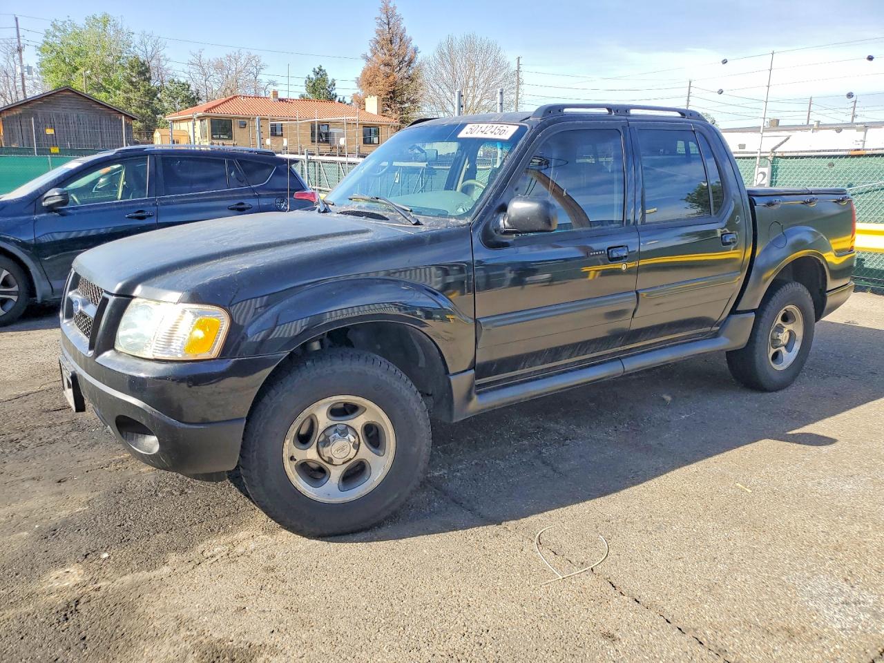 Salvage Ford Explorer Image
