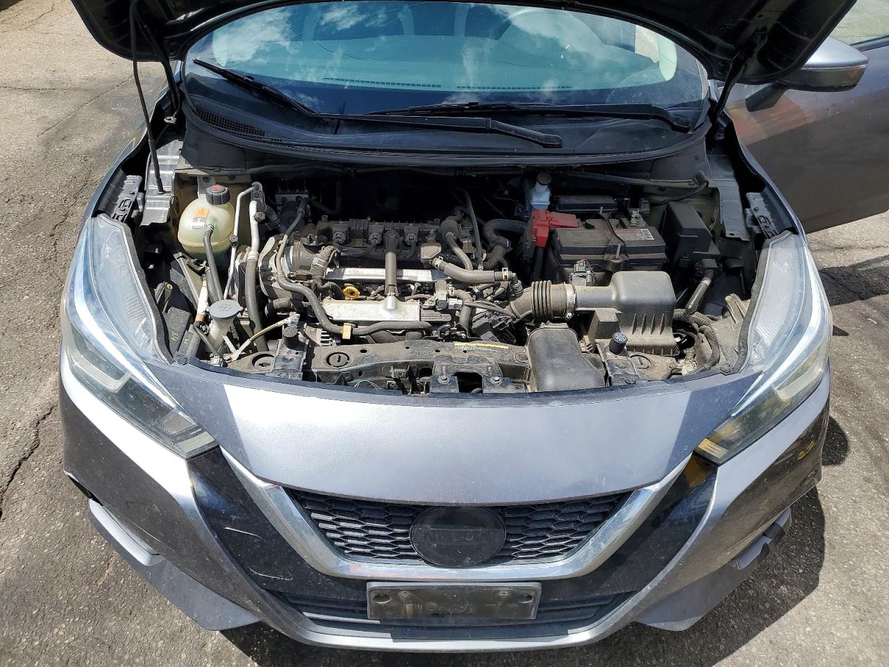 Nissan Versa Sv