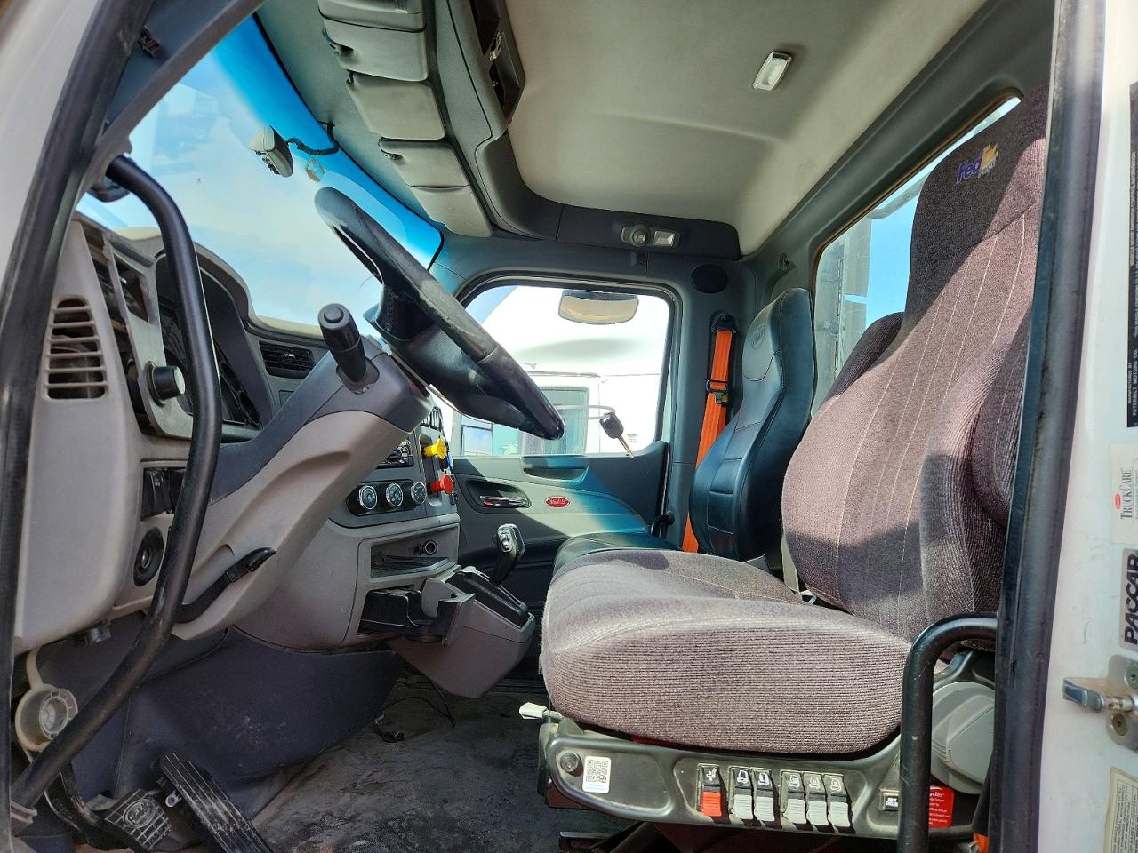 Peterbilt 579