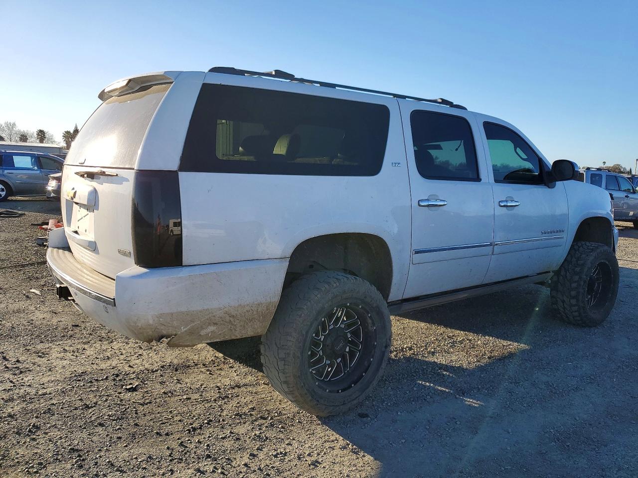 Chevrolet Suburban K1500 Ltz