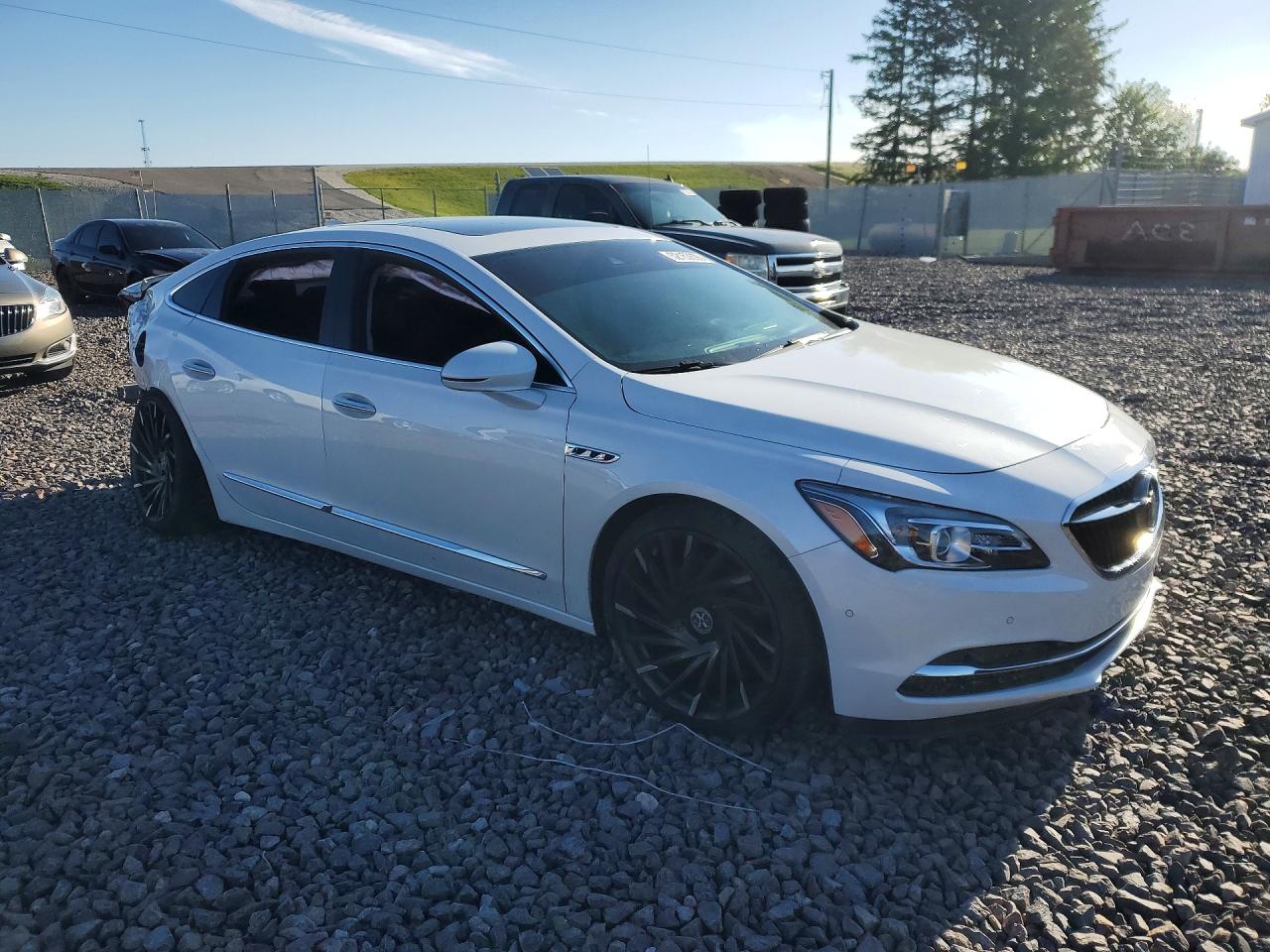 Buick LaCrosse Premium