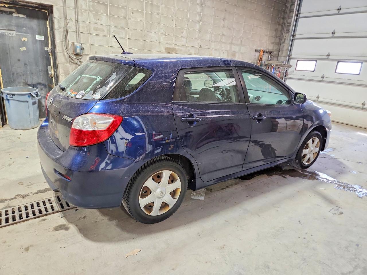 Toyota Matrix Base