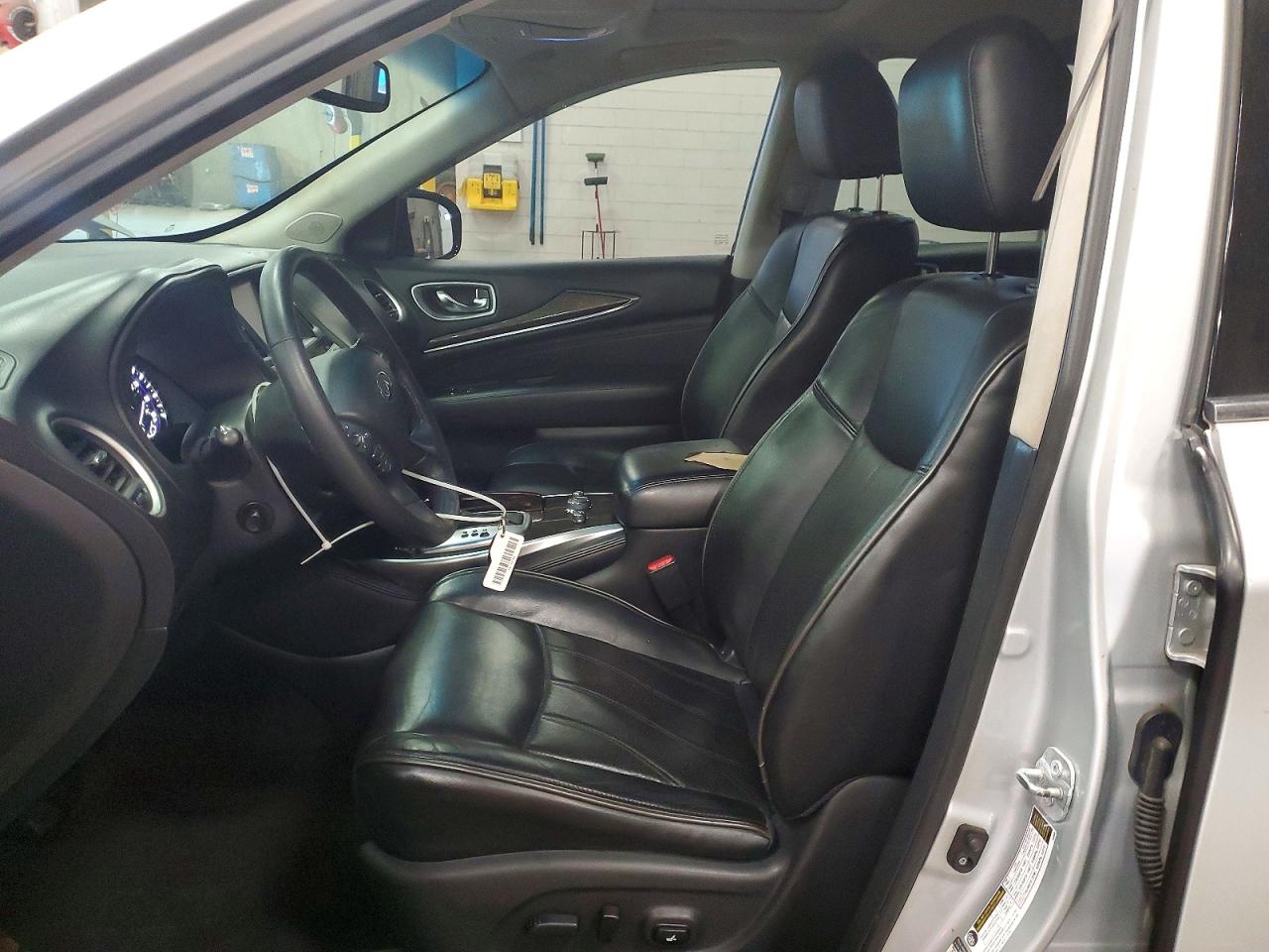 INFINITI Qx Base
