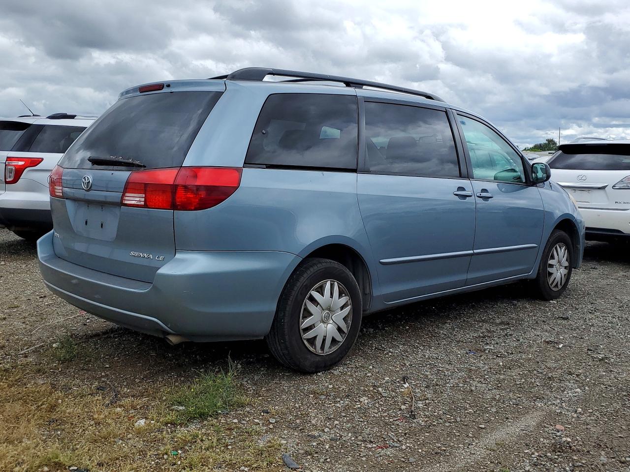 Toyota Sienna Le 8 Passenger