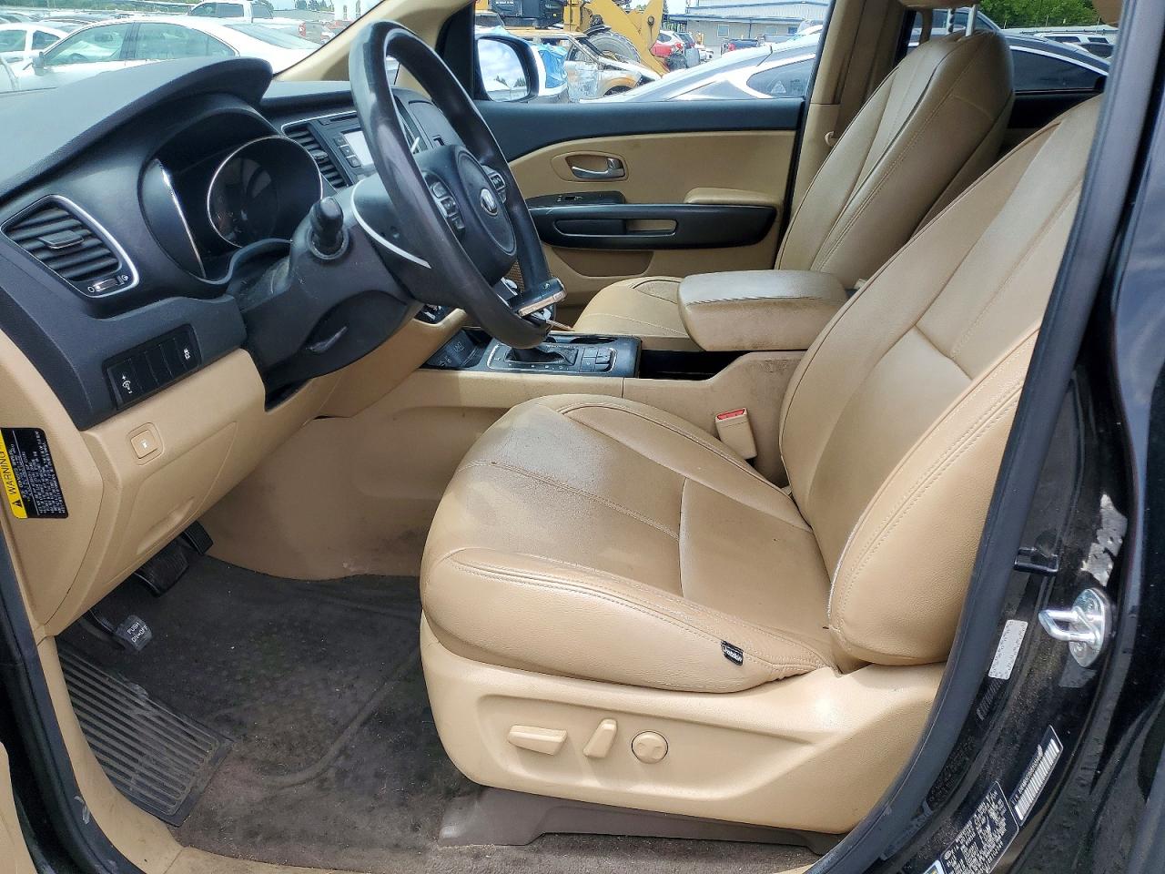 Kia Sedona Lx