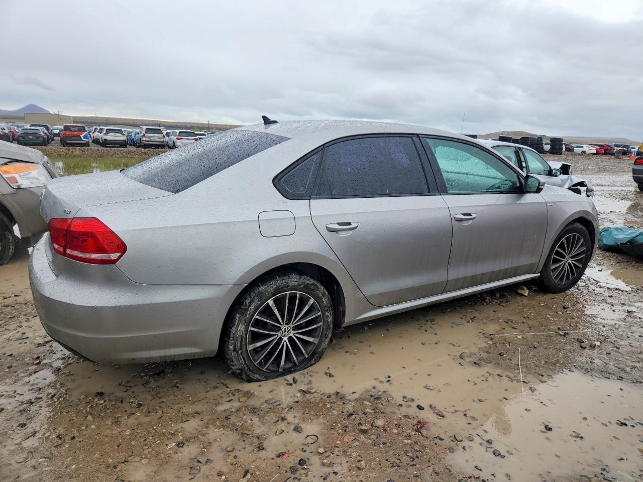 Volkswagen Passat S