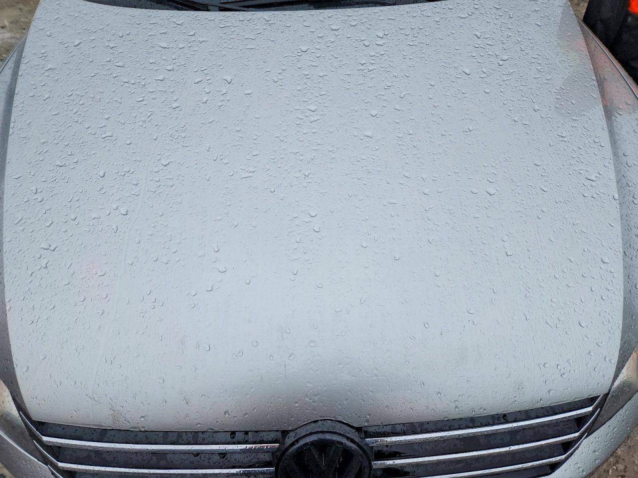 Volkswagen Passat S