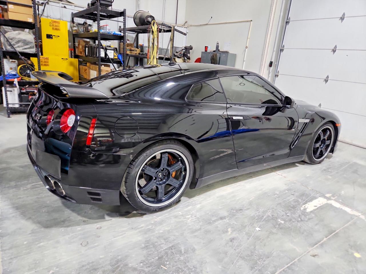 Nissan Gtr Black Edition