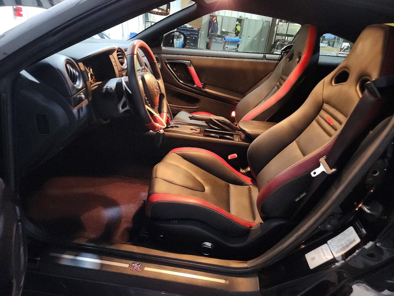 Nissan Gtr Black Edition