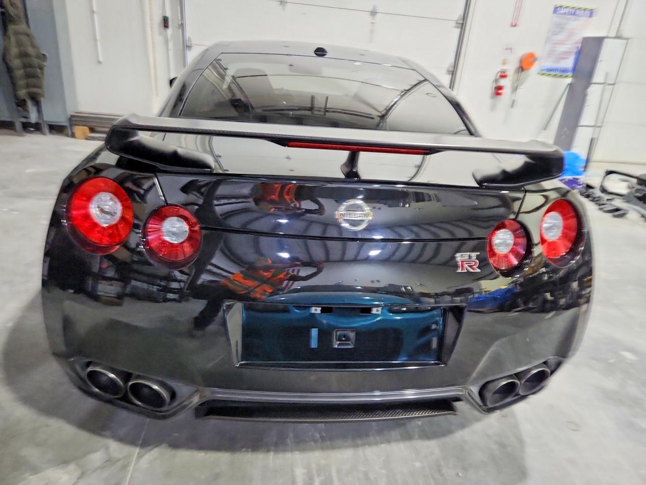Nissan Gtr Black Edition