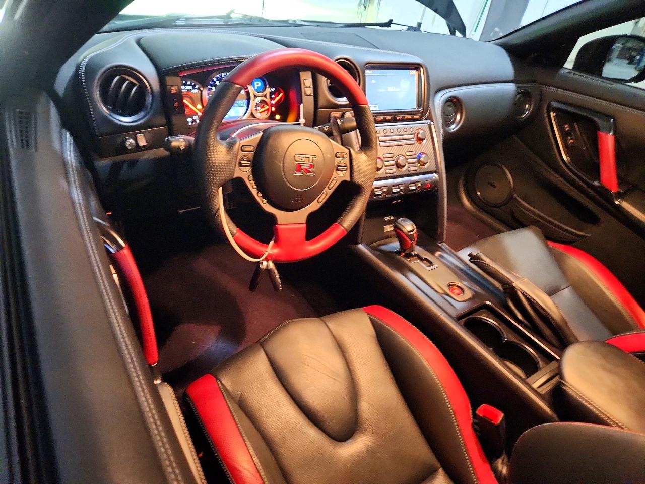 Nissan Gtr Black Edition