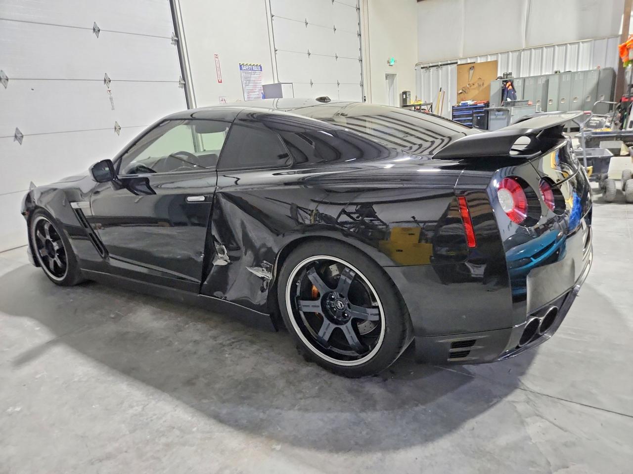 Nissan Gtr Black Edition