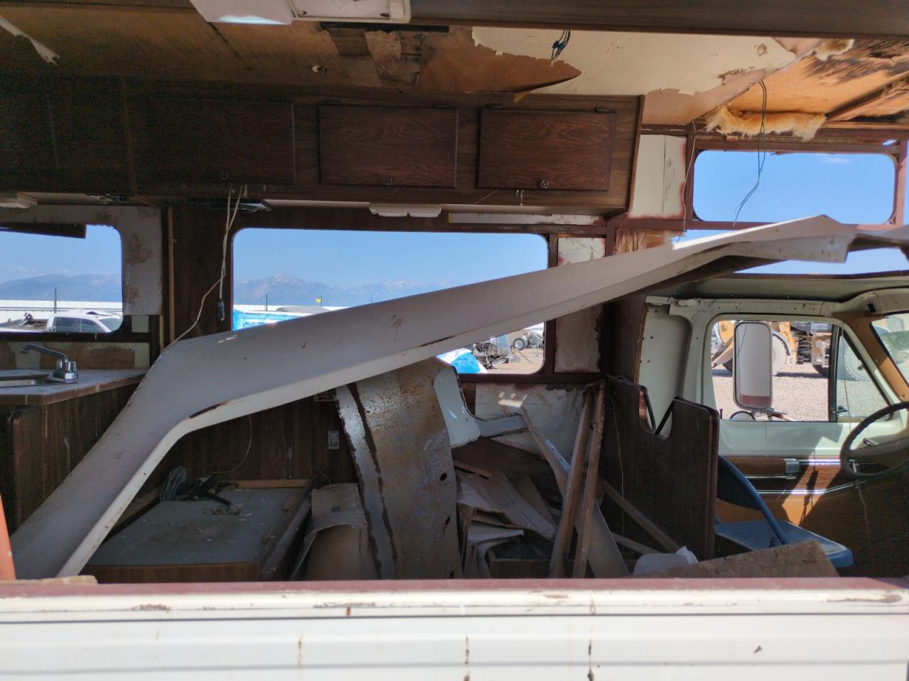 Ftwd Motorhome