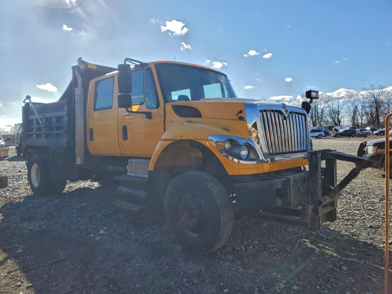 Salvage International 7000 Image