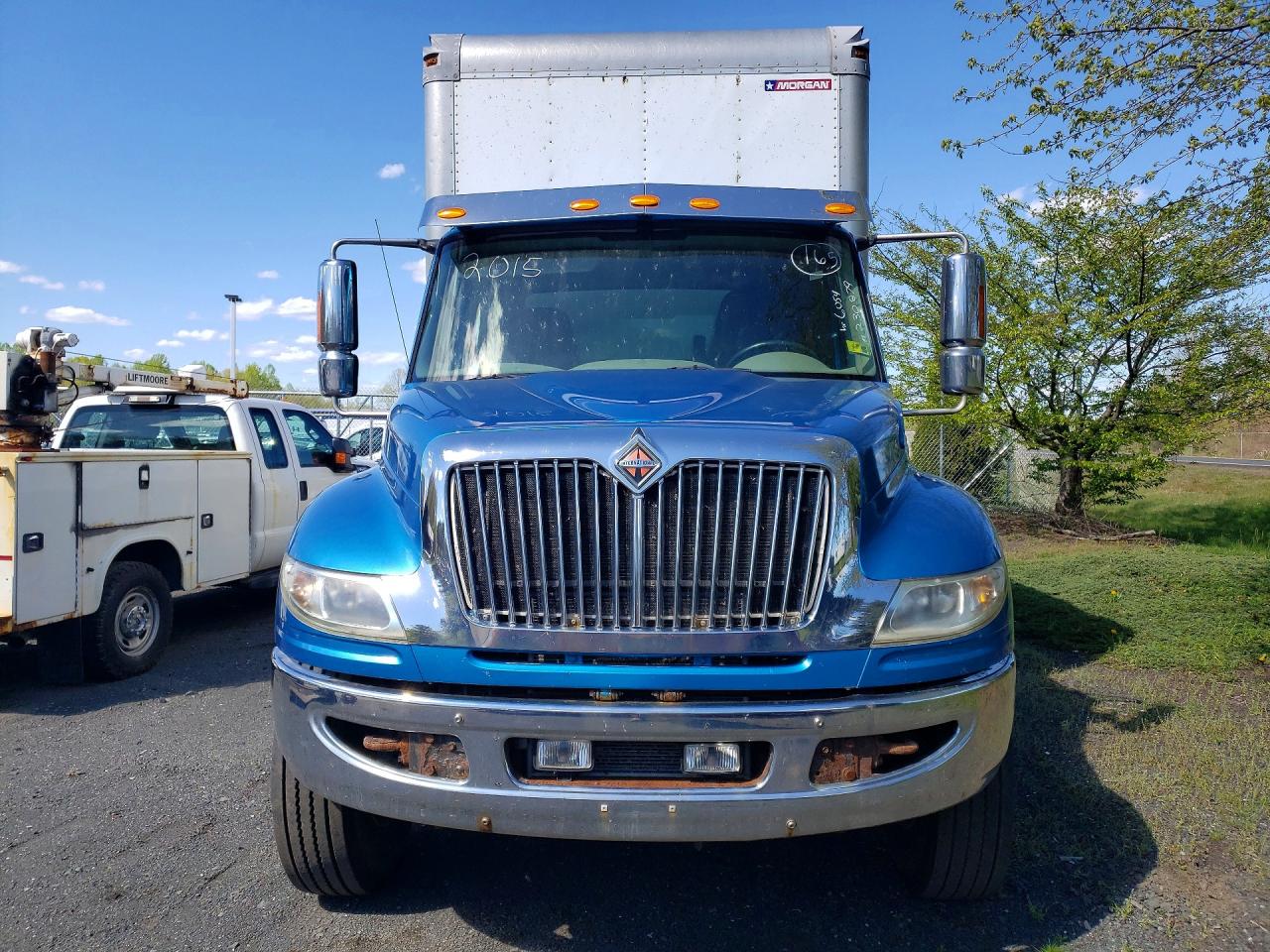 International 7000 7400