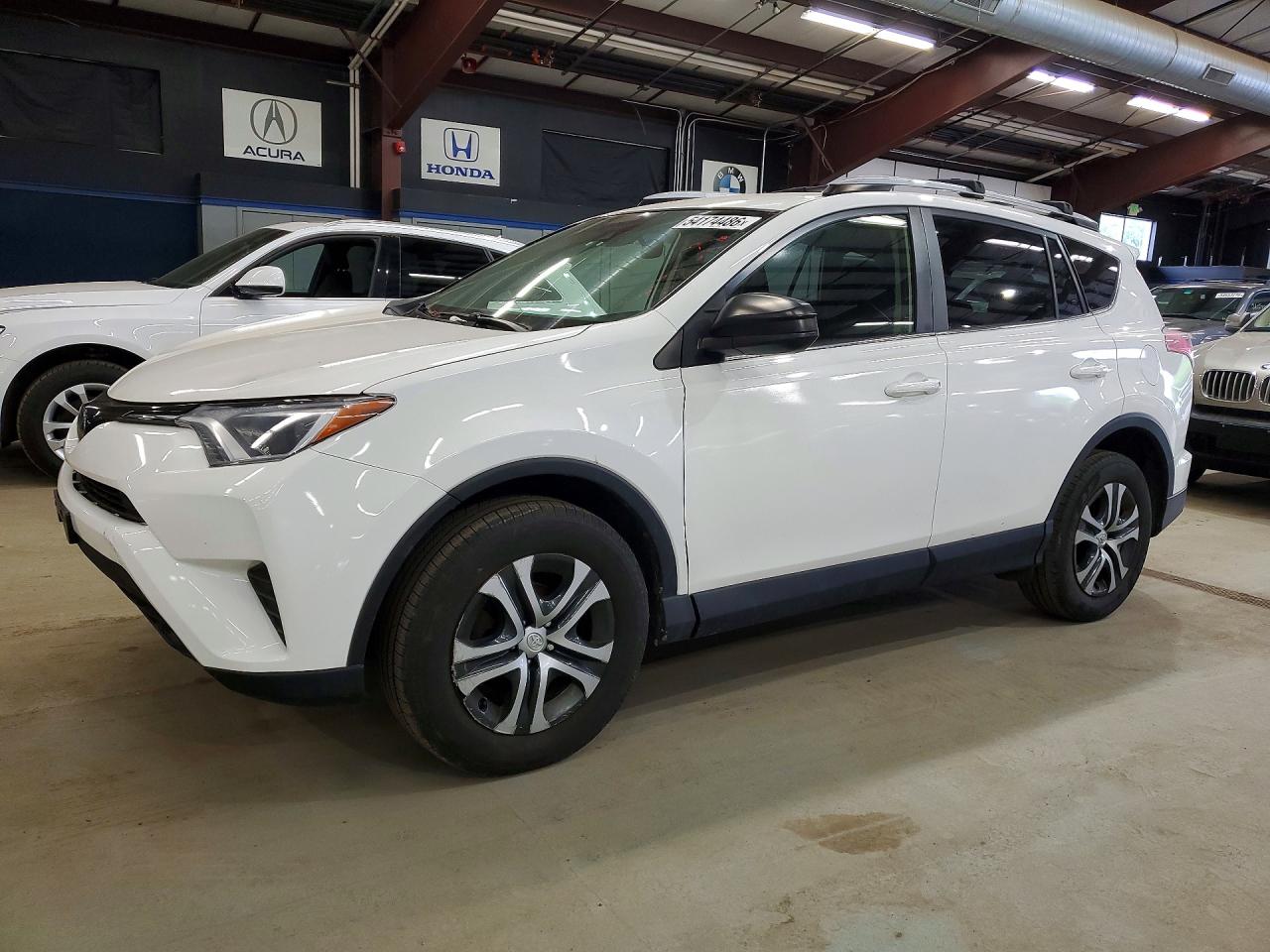 Salvage Toyota RAV4 Image