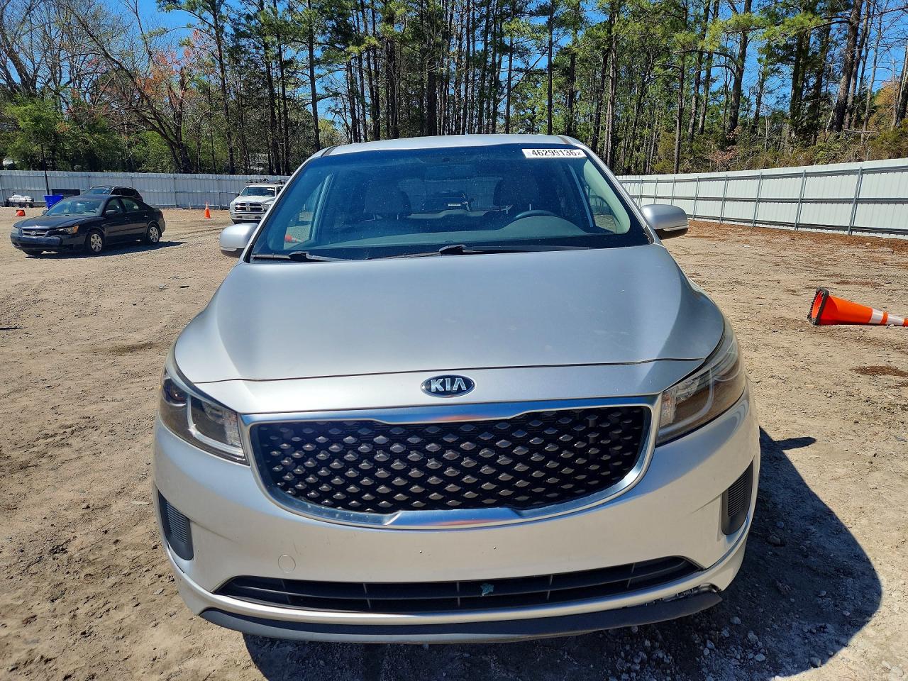 Kia Sedona Lx