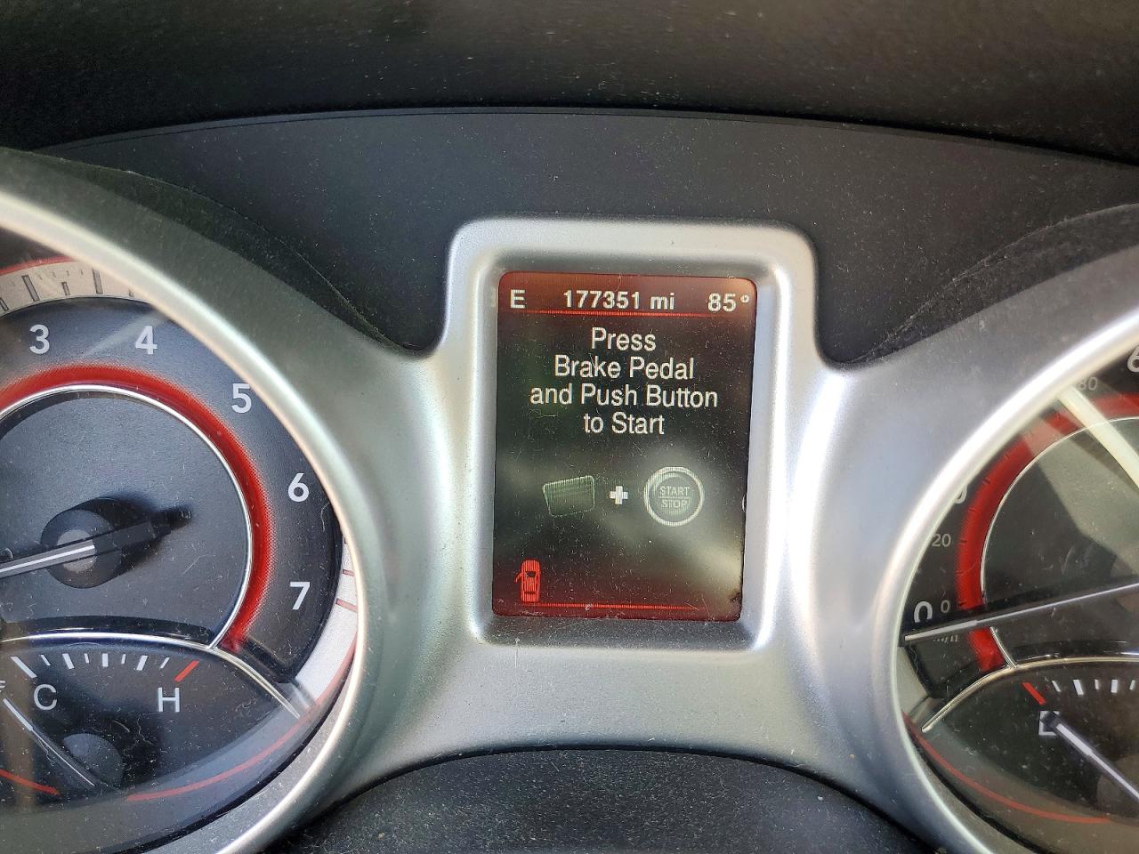 Dodge Journey Se